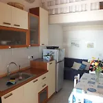 Golden River * מרינה די קמפו